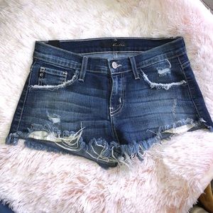 KanCan Distressed Denim Shorts size 25 Dark Wash